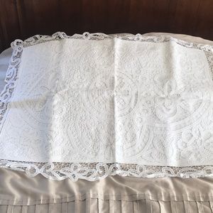 Pair of lace pillow cases